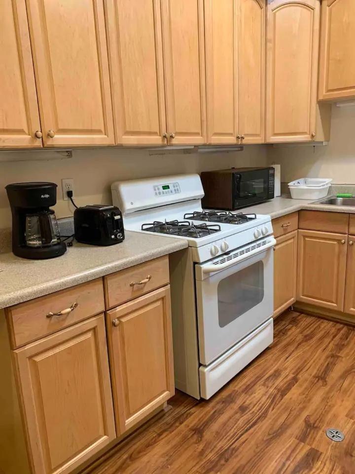 Spacious & Pet Friendly Oceanside Home Kültér fotó
