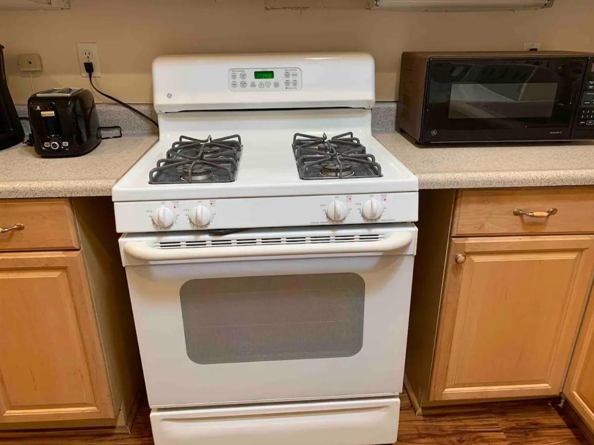 Spacious & Pet Friendly Oceanside Home Kültér fotó